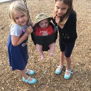 Meet your Posher, Lori